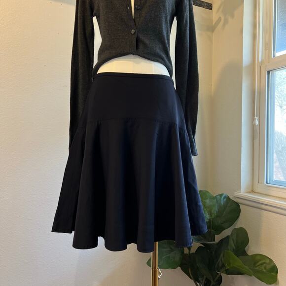 Marc Jacobs Black Wool Blend Low Rise A Line Ruffle Skirt Size 6 - Picture 1 of 11